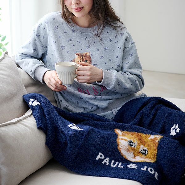 ラッピング済み】ランダム猫足跡ジャガード ブランケット