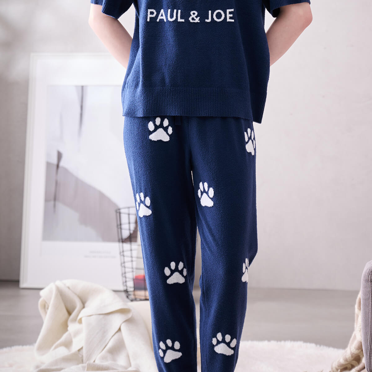 【3月18日限定ポイント10倍】【PAUL&JOE】ランダム猫足跡夏ニットロングパンツ