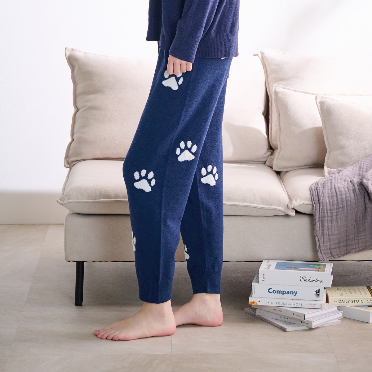 【3月18日限定ポイント10倍】【PAUL&JOE】ランダム猫足跡夏ニットロングパンツ